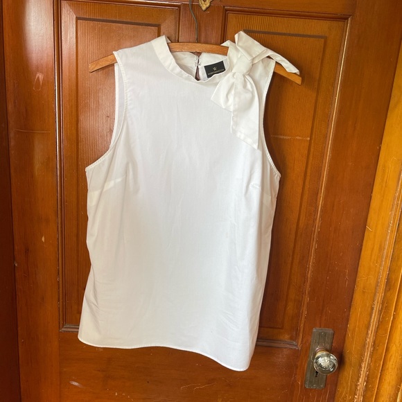 Side Tie White Blouse - Picture 2 of 5